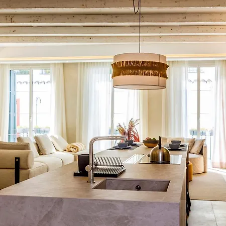 Seis Lunas Pa * Marbella